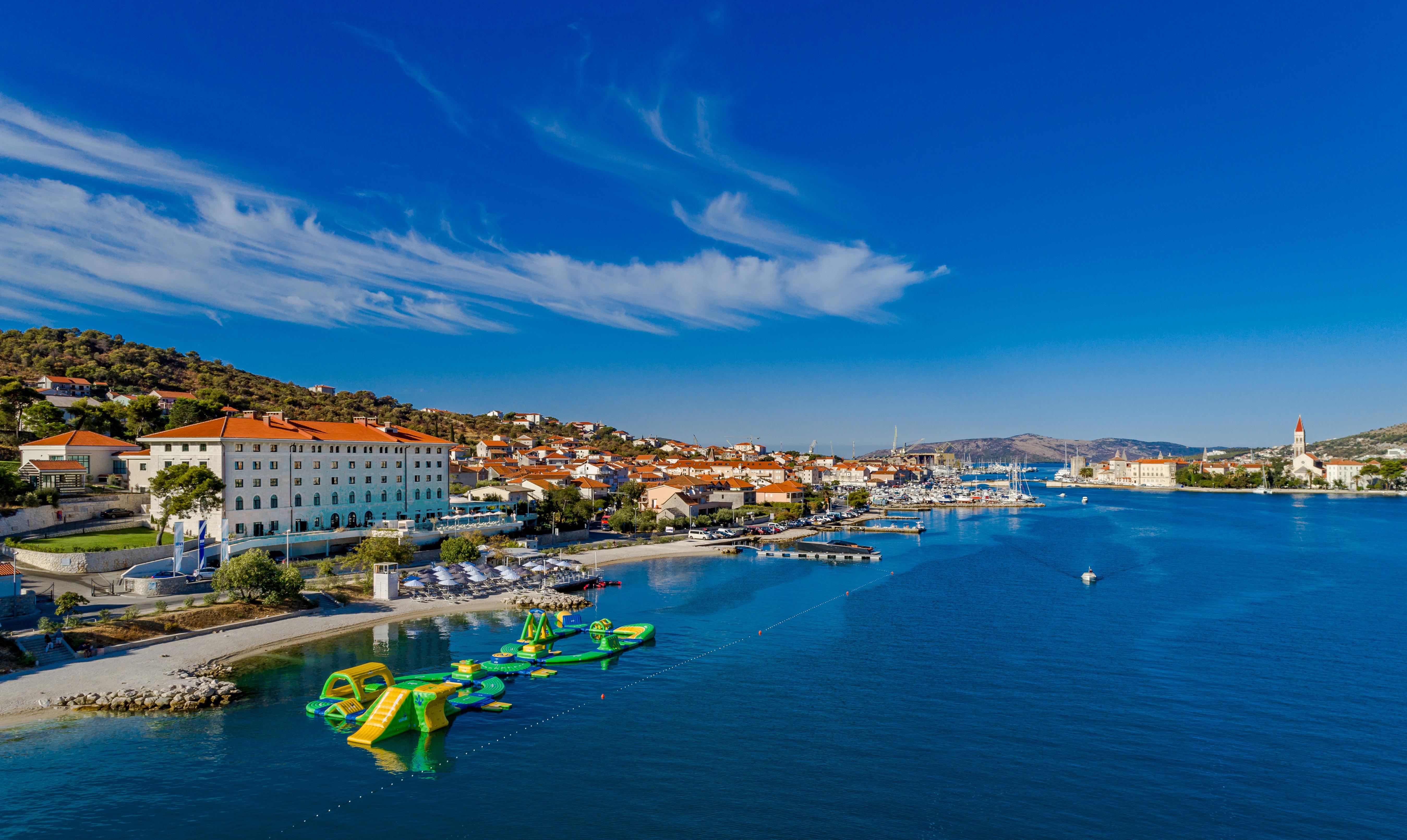 Hotel Brown Beach House & Spa Trogir Exterior photo